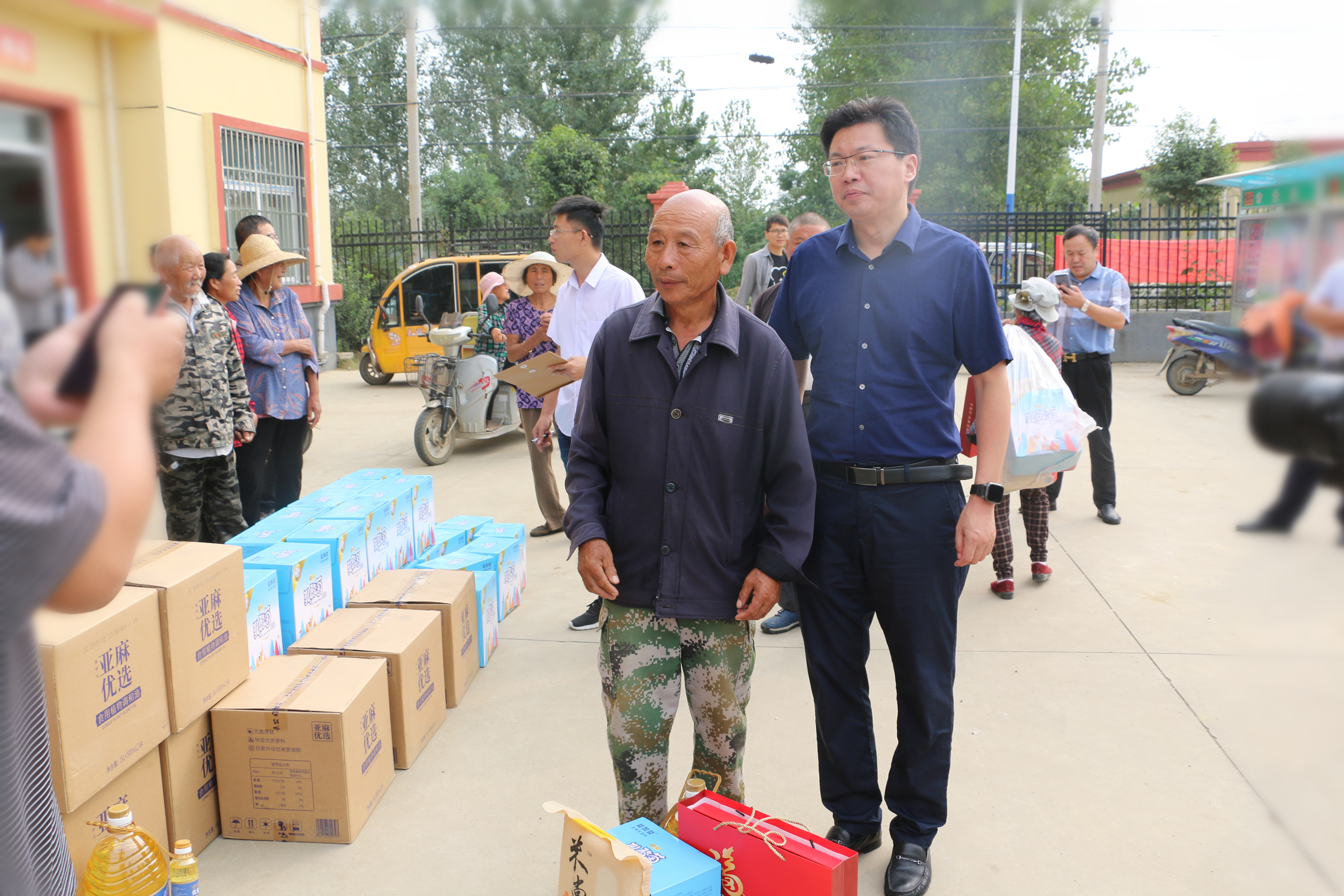 张家炯1 (2)_副本.jpg