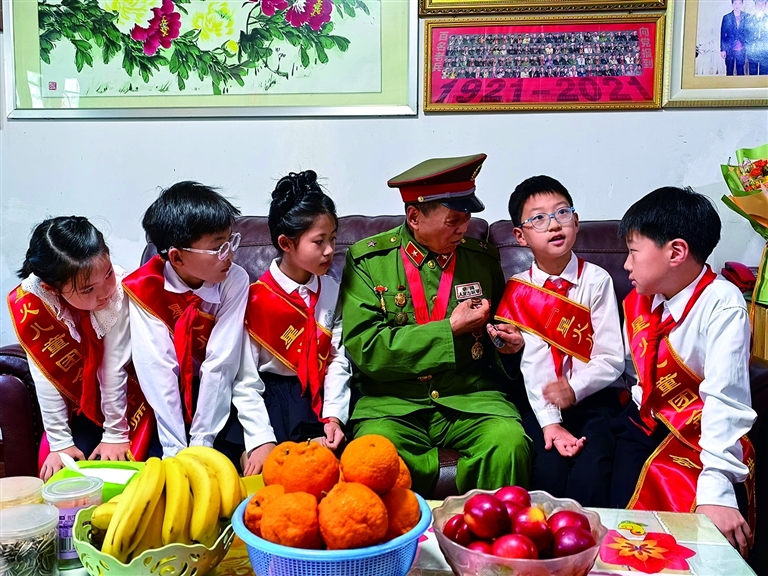 迎六一3.jpg