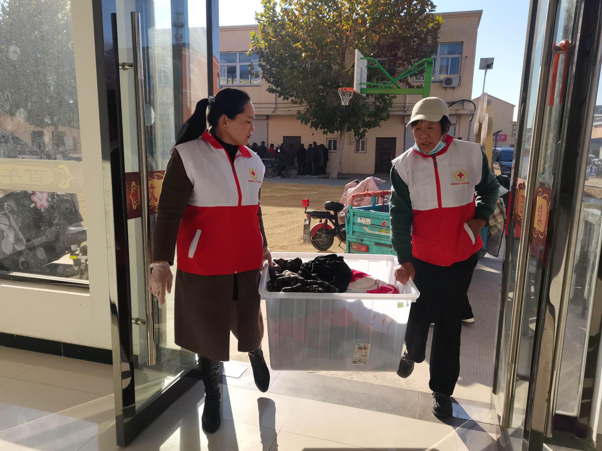 张店社区运衣服 - 副本(1)_副本.jpg