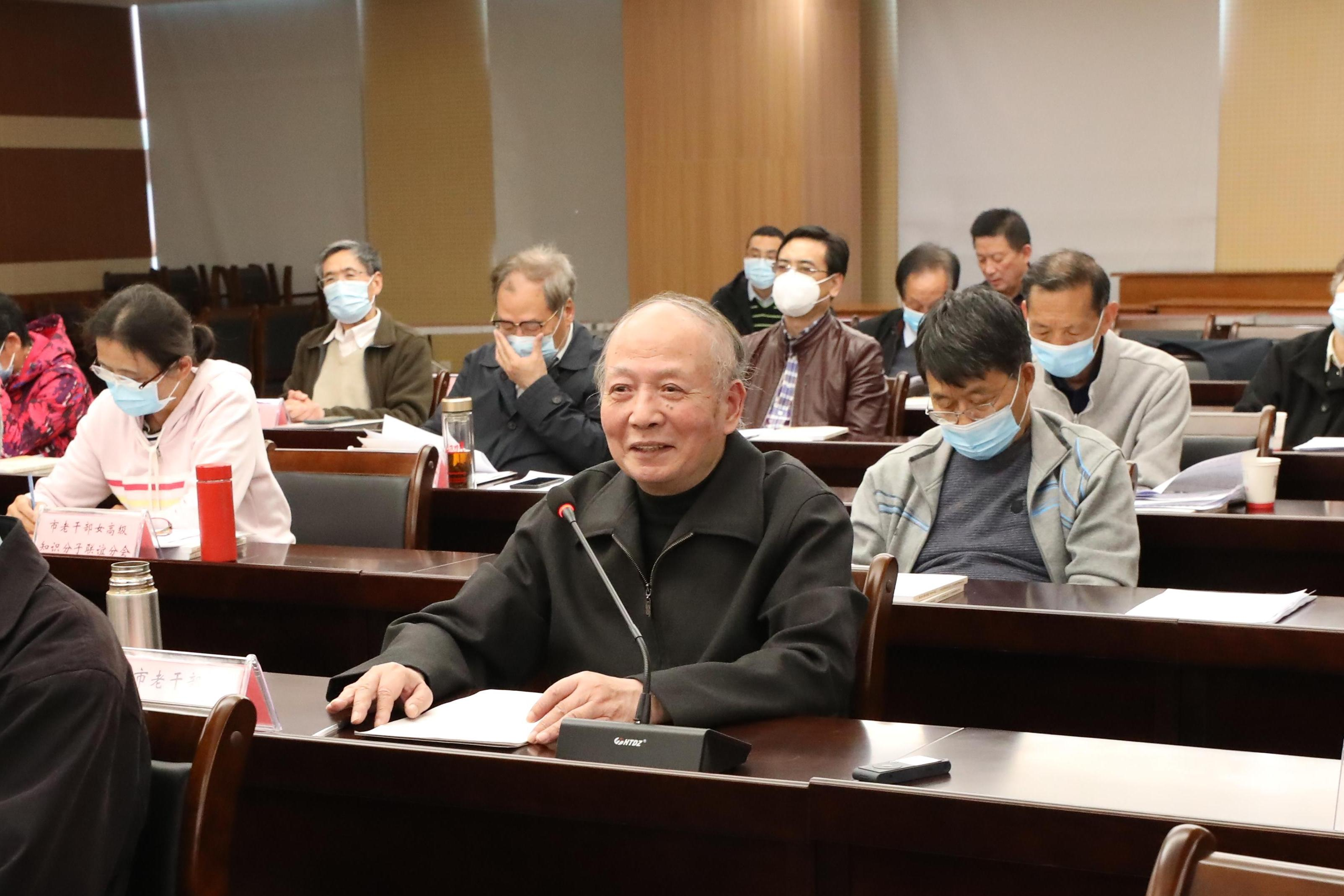 028A5795(1).png