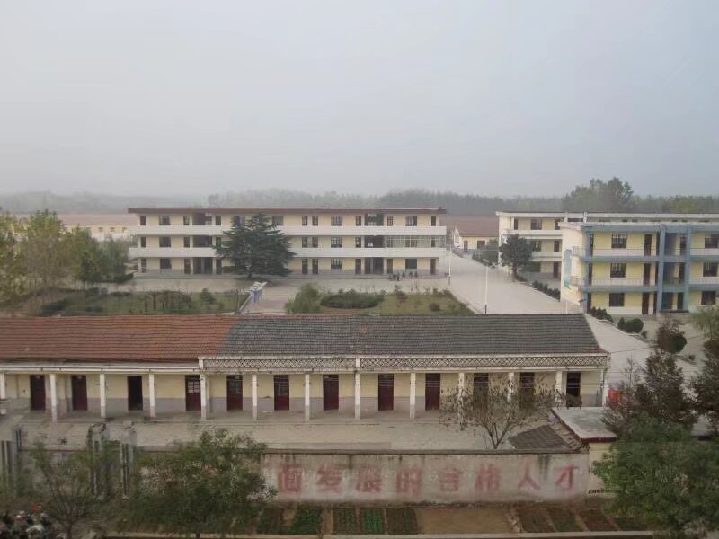 仲崇富-照片可一次上传9张-1.jpg