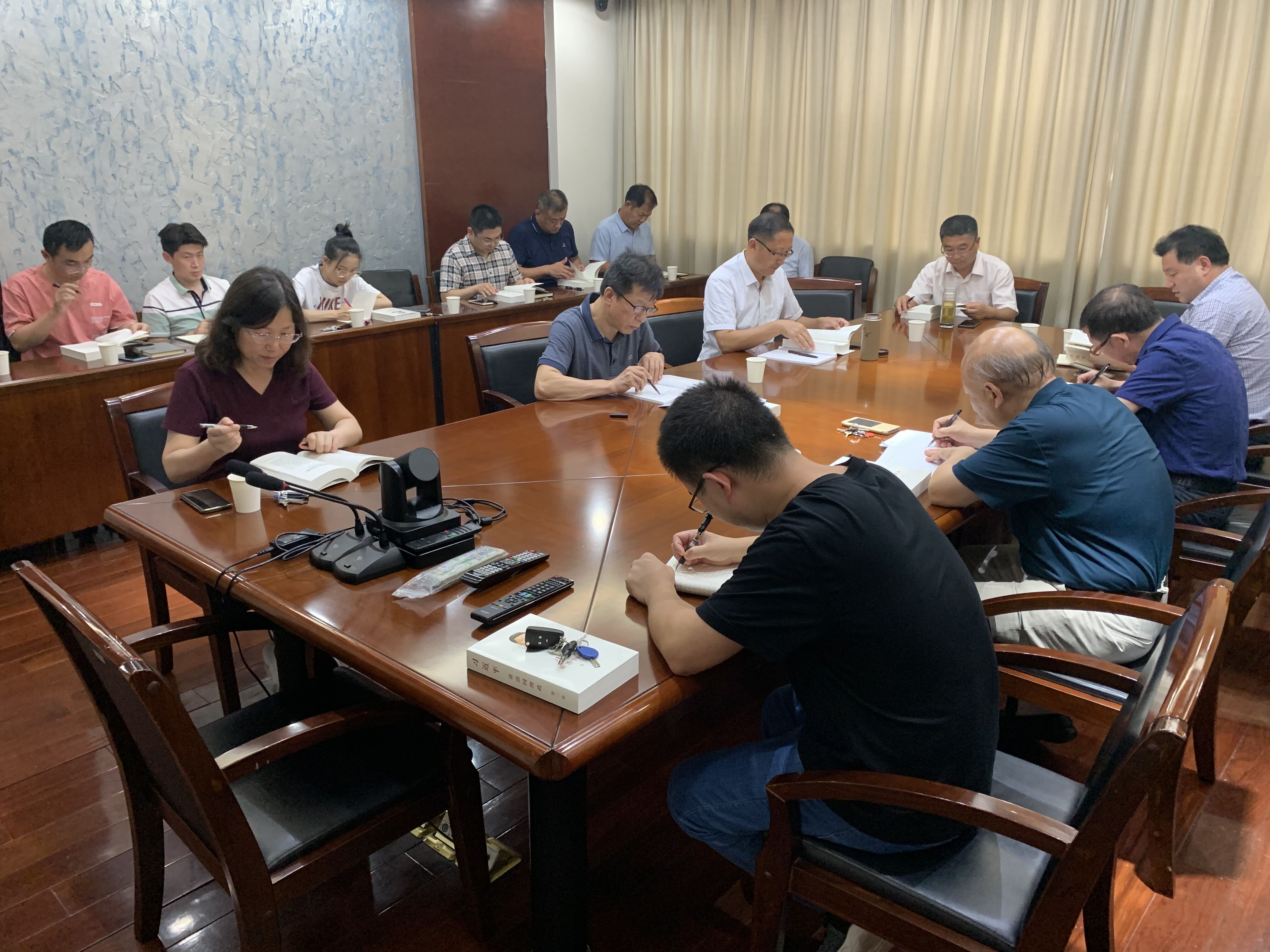学习<font color='red'>习近平治国理政</font>3.jpg 学习<font color='red'>习近平治国理政</font>3.jpg
