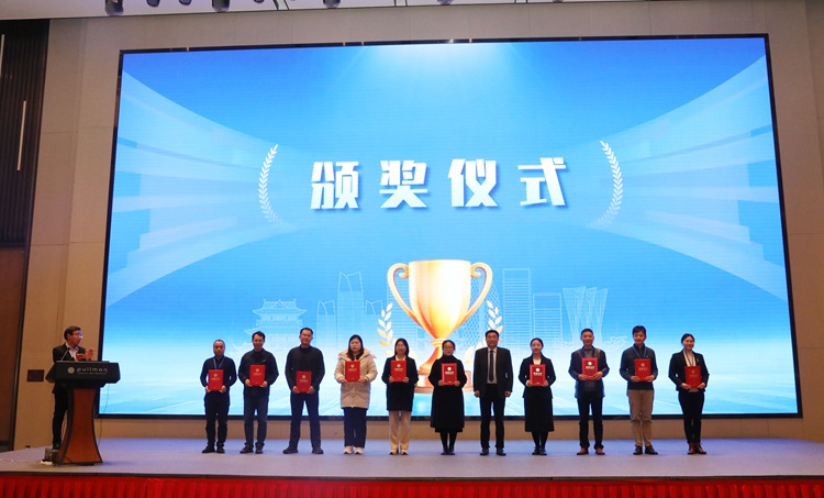 图片2y.jpg
