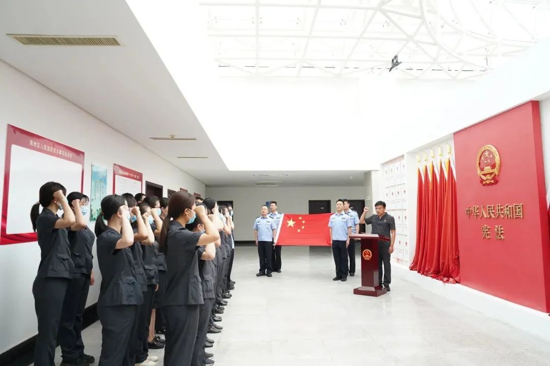 【回眸2023·海法瞬間⑥】加強(qiáng)隊(duì)伍建設(shè)，努力打造忠誠干凈擔(dān)當(dāng)?shù)倪^硬法院鐵軍7.jpg