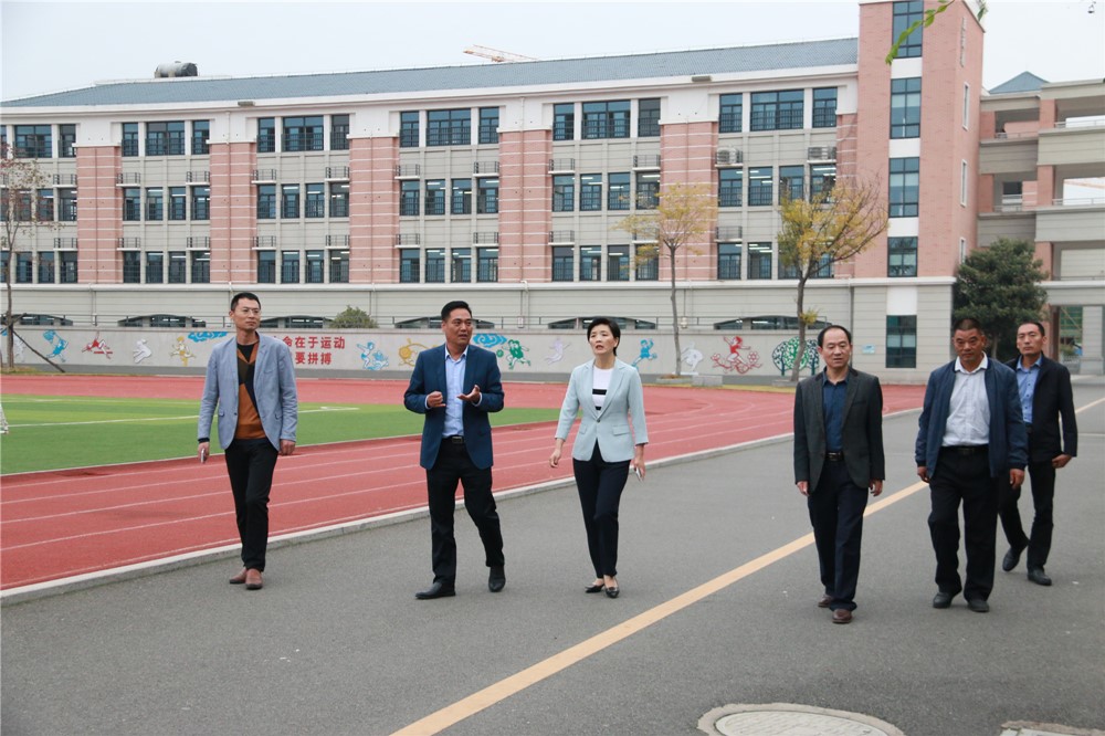 塔山小学.jpg
