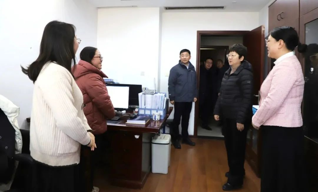 20250206新春忙开工 阔步新征程——委领导班子开工首日拜年鼓劲.jpg