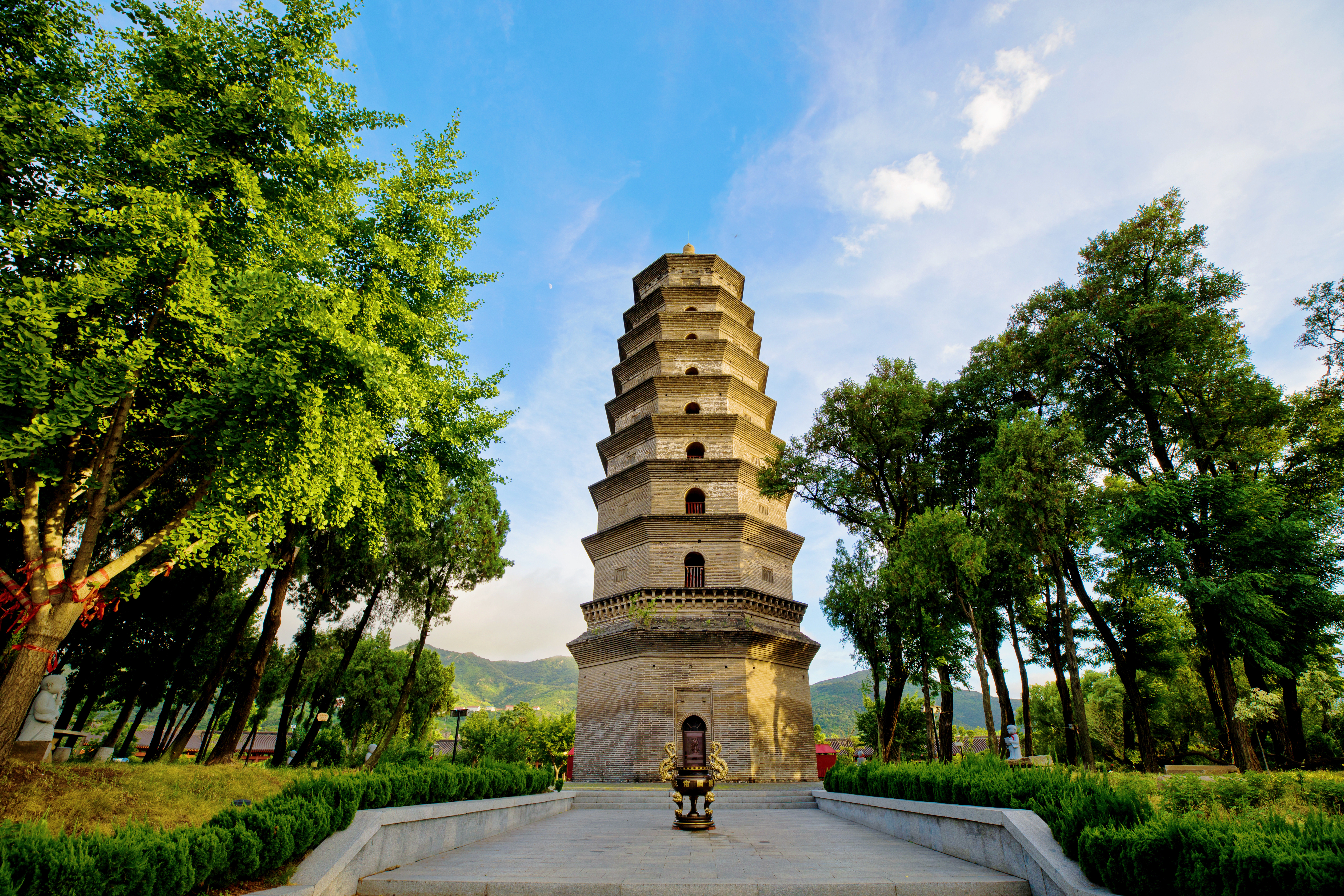 阿育王塔 (1).jpg