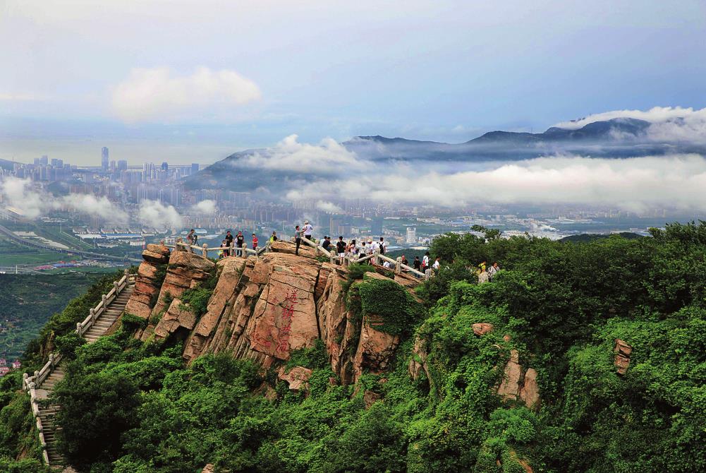 雨后花果山