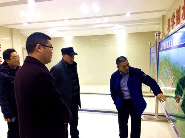 自来水公司老总_自来水公司图片(2)