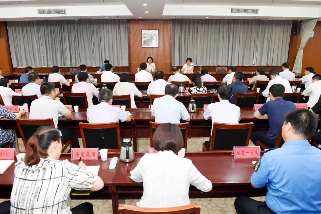 市委常委宣传部部长滕雯督查海州区文明城市创建工作
