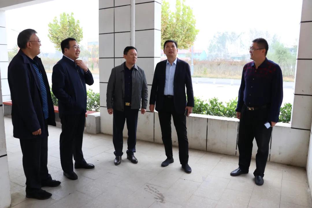 冯小宏赴石榴街道督导法治建设和信访稳定工作